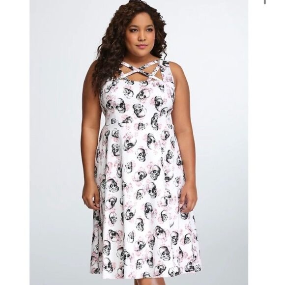 TORRID Dress - Picture 3 of 10